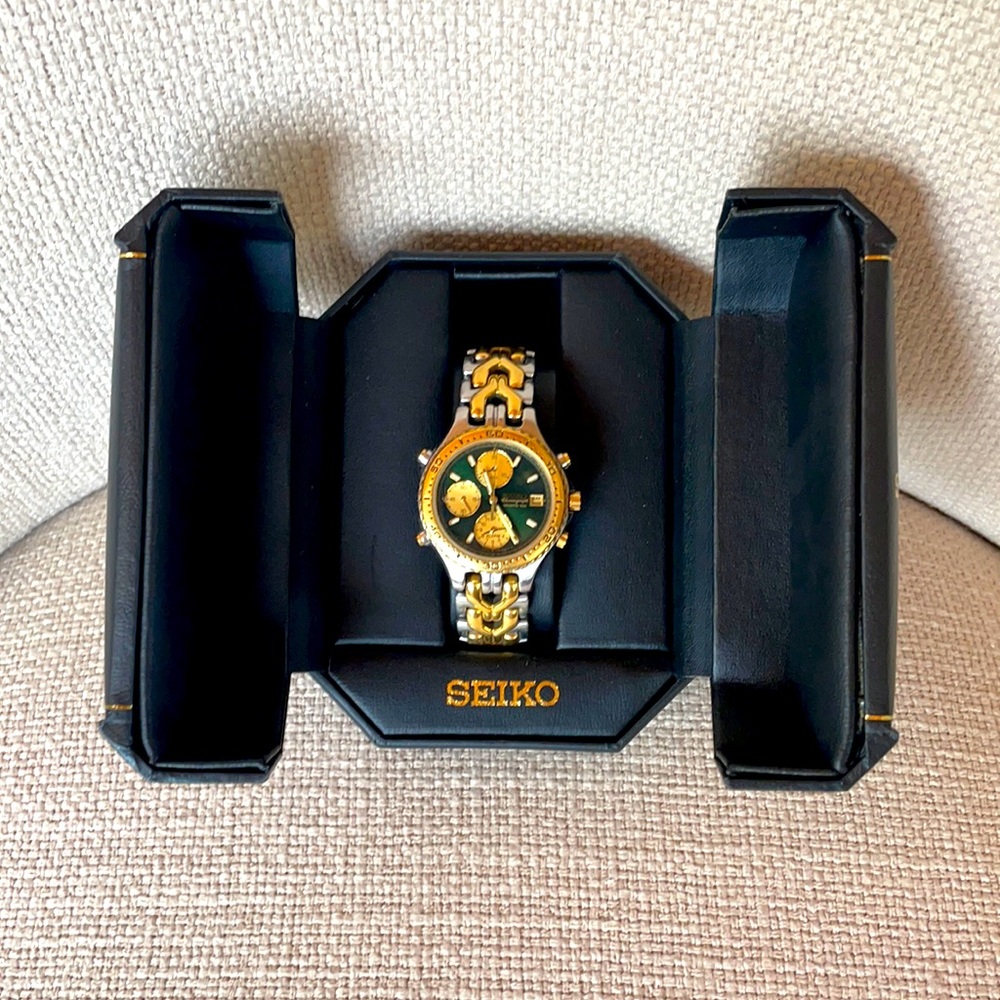 Men’s Gold and Silver Seiko Watch